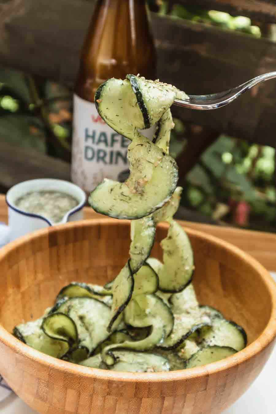 Rezept für sommerlichen Gurkensalat