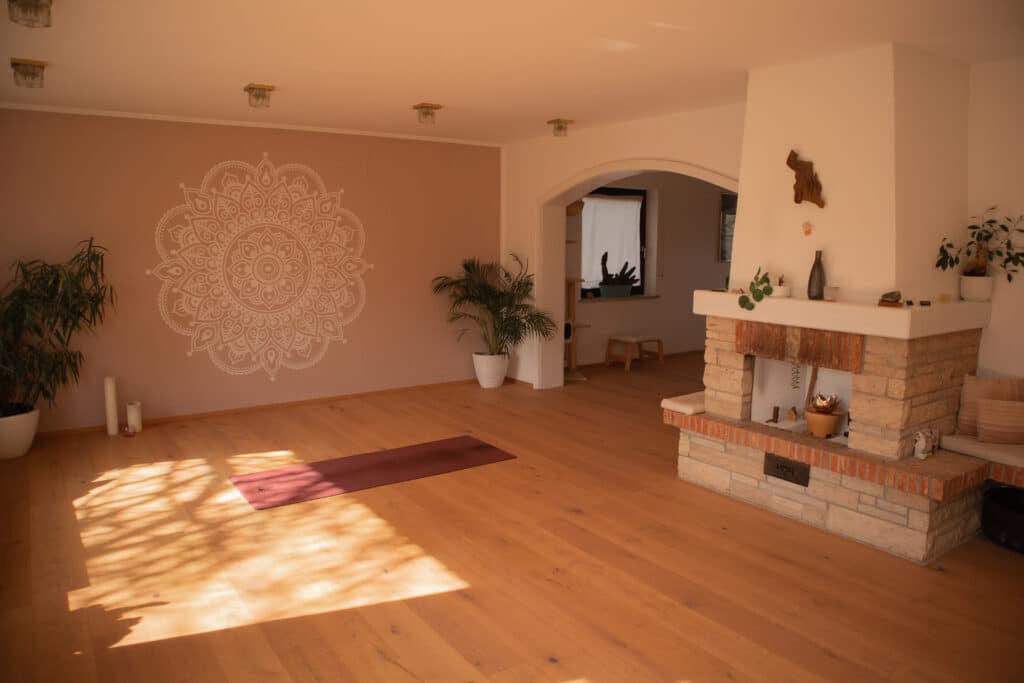Raum für Yoga, Meditation und Entspannung